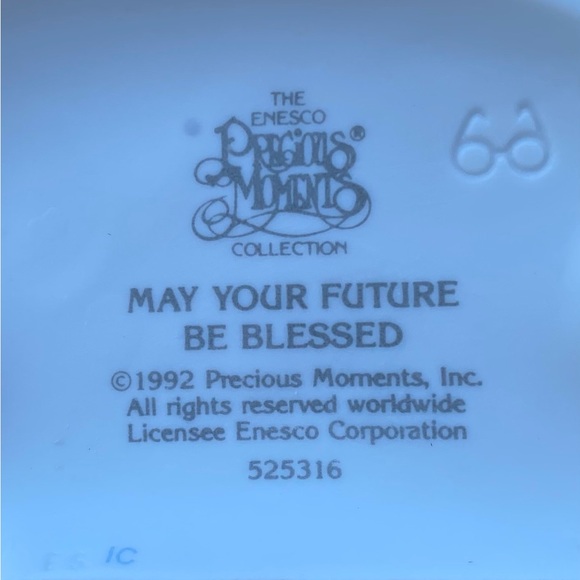 Precious Moments May Your Future Be Blessed Figurine - Picture 8 of 8